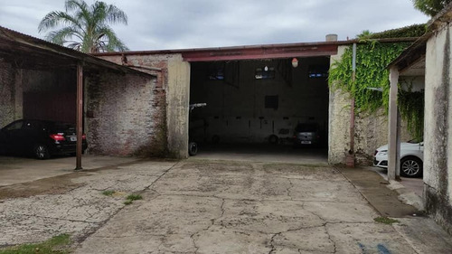 Imagen 6 de 6 de Casa A Refaccionar En Barrio 7 Jefes En Un Terreno Único