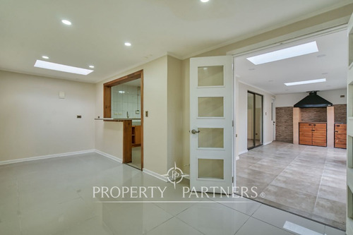 Oportunidad !! Venta De Casa En Condominio. Secto...