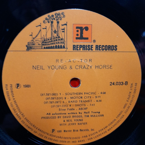 Imagem 5 de 6 de Vinil Lp Neil Young Crazy Horse Re Ac Tor Reactor Bom Estado