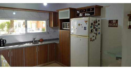 Casa En Venta, Barrio Cerrado Sol Paraná.