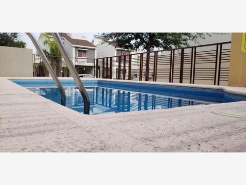 Imagen 2 de 12 de Casa Sola En Renta Las Lomas Sector Jardines