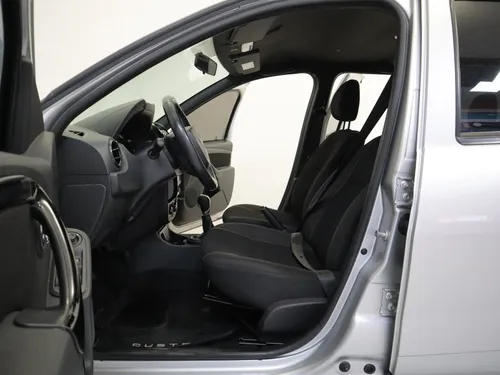 Renault Duster DYNAMIQUE INTENS 2.0 AT 4X2