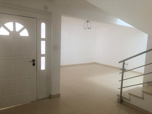 Imagen 2 de 15 de Casa Remodelada Mls #22-714