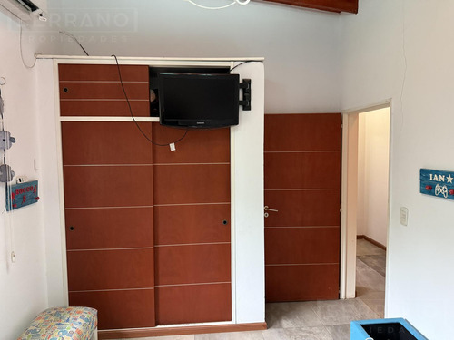 Venta Casa 4 Ambientes, Jacuzzi. Apta Credito. Parque Sakura. Exaltacion De La Cruz