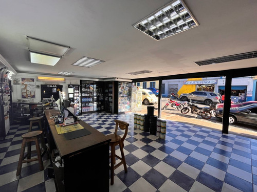 Imagen 5 de 17 de Venta. Local Comercial. San Cristóbal