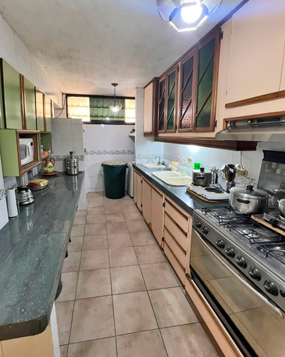 Venta Apto. 101 Mts. Av 19 De Abril Centro De Maracay Aragua