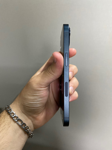 Apple Iphone 13 (128 Gb) Meia-noite Preto (Usado)