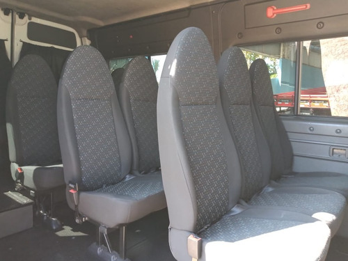 Renault Master 16 Lugares