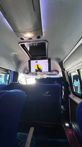 Vendo Buseta Mercedes Benz Sprinter 515 Modelo 2024 Excelent