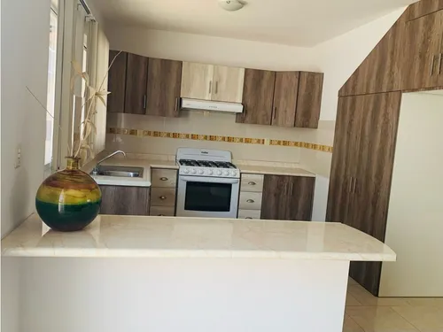 Casa Amueblada En Venta, San Juan Del Rio, Queretaro.