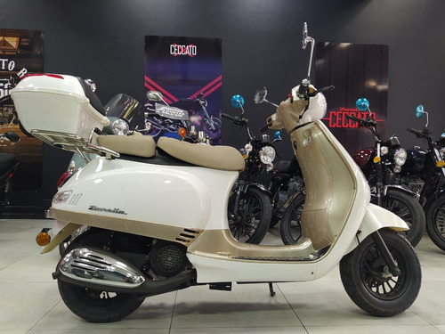 Imagen 6 de 25 de Zanella Styler 150 Exclusive Scooter Vintage - Tienda Zanell