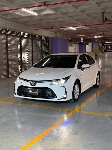 Toyota Corolla Híbrido 2023