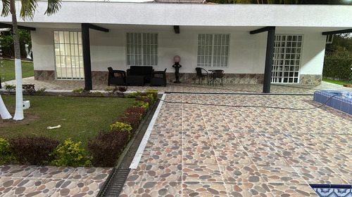 Se Vende Chalet C.c La Tebaida Quindío 