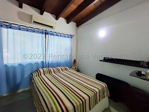 Imagen 23 de 30 de Townhouse En Venta El Castaño, Conjunto Cerrado. Maracay 23-18675 Hc