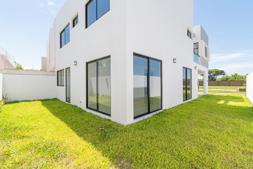 Imagen 4 de 18 de Hermosa Casa En Punta Tiburón