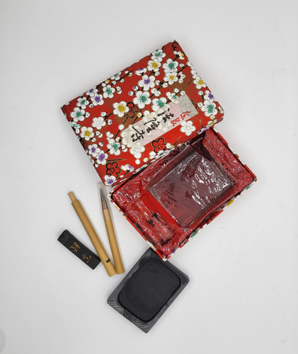 Set Mini De Caligrafía Japonesa Shodo Shuji Importado (Usado)