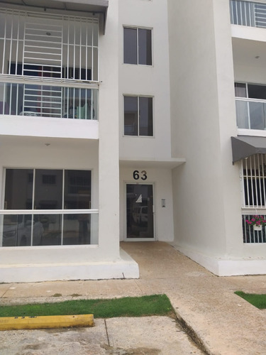 Imagen 1 de 12 de Alquilo Apartamento En Ciudad Juan Bosch