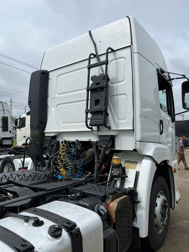 Imagem 6 de 13 de Vw 25390 Constellation 6x2 Teto Alto 2014 Manual