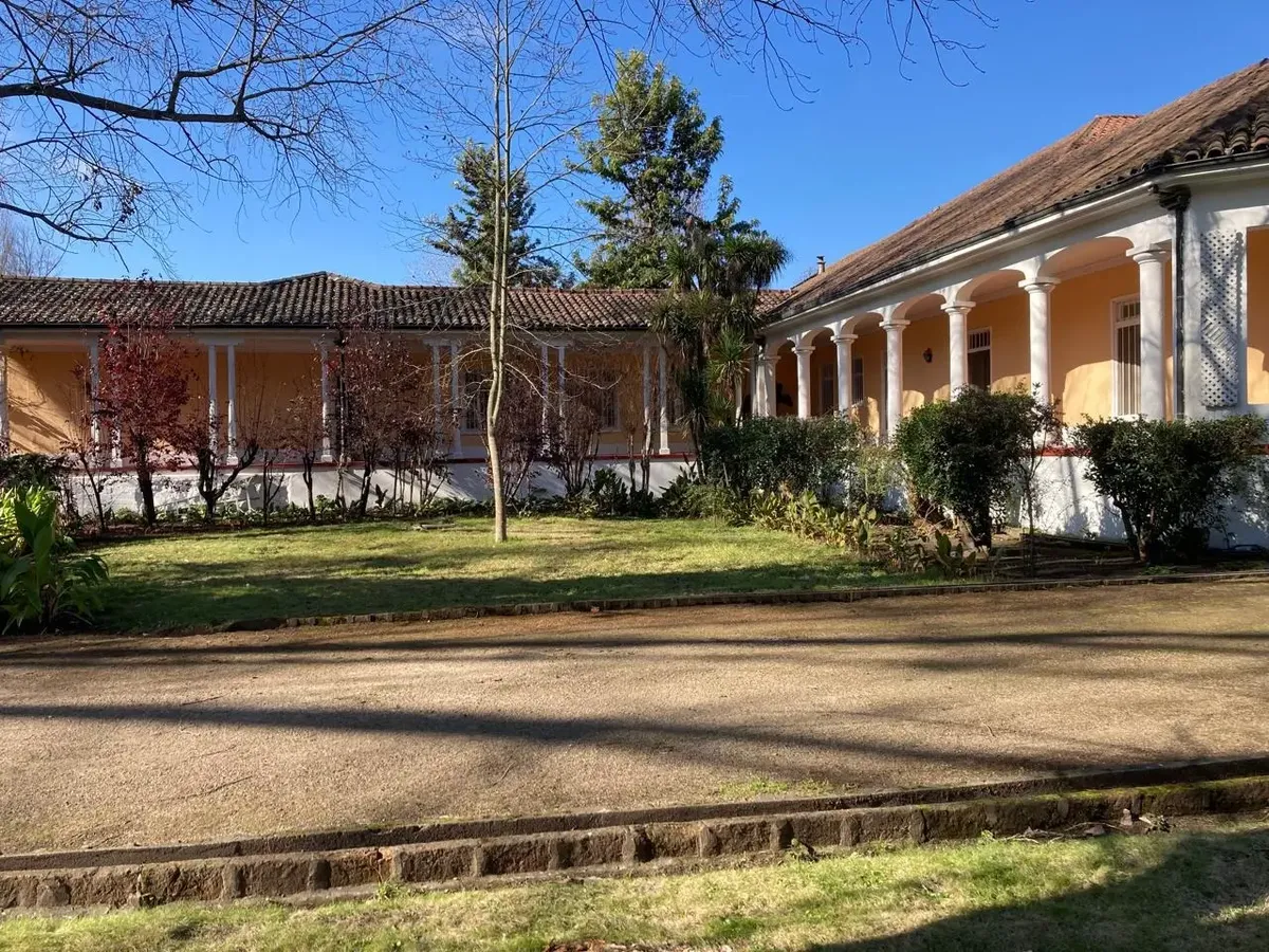 Imagen 3 de 22 de Hermosa Casa - Amplios Jardines - Excelente Conectividad