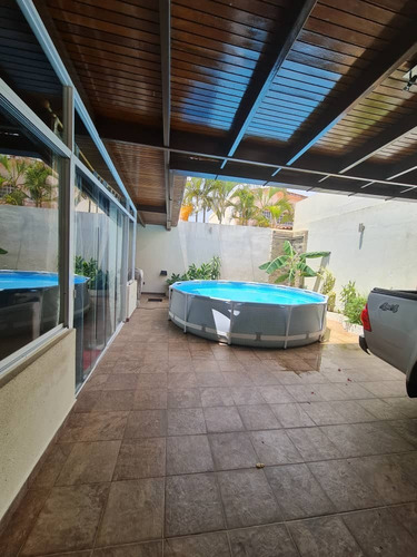 Imagen 27 de 28 de Cómoda Casa De Dos Plantas En Loma Linda, Sector Las Peonías, Puerto Ordaz