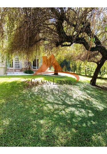 Venta Casa De Cuatro Dormitorios En Club De Campo San Diego