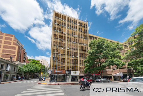 Oficina - Duarte Quiros - Centro - Frente Tribunales