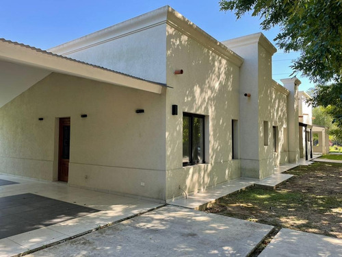 Alquiler Anual Disponible Barrio Los Puentes - 