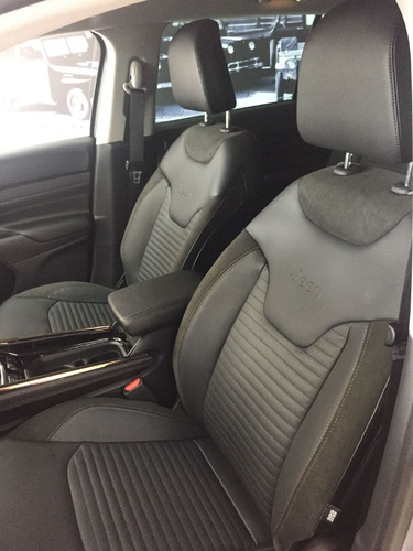 Imagen 19 de 23 de Jeep Commander Limited