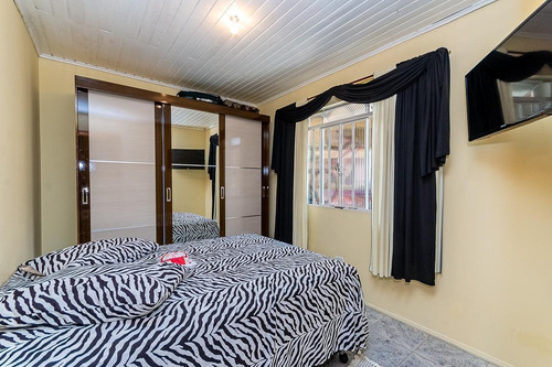 Imagem 11 de 12 de Casa Para Venda Em Curitiba, Sitio Cercado, 2 Dormitórios, 1 Banheiro, 2 Vagas - _1-2042977
