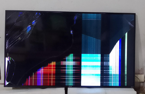 Bocinas De Smart Tv Hisense 58 (Usado)
