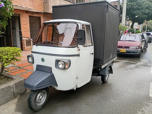 Motocarro Piaggio Ape Con Furgón
