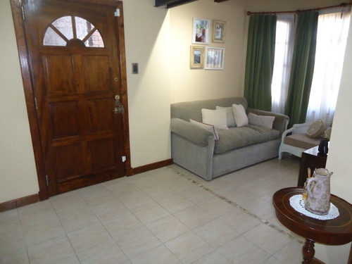Imagen 3 de 14 de Chalet En Venta En Ituzaingo Sur