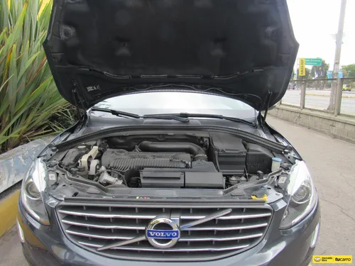 Volvo XC60 2.5 T5 Awd