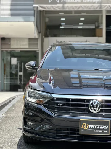Volkswagen Jetta 1.4 Tsi R-line