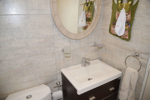 Imagen 21 de 30 de Venta Casa 4 Amb.+ Hospedaje 12 Hab. Villa Gesell