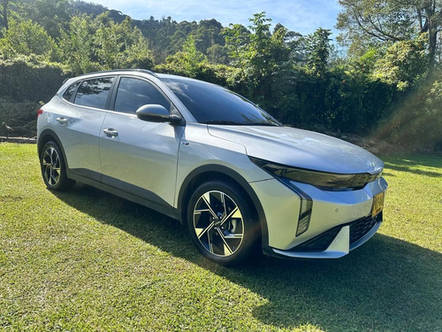 Kia K3 Cross 1.6 Gt Line At