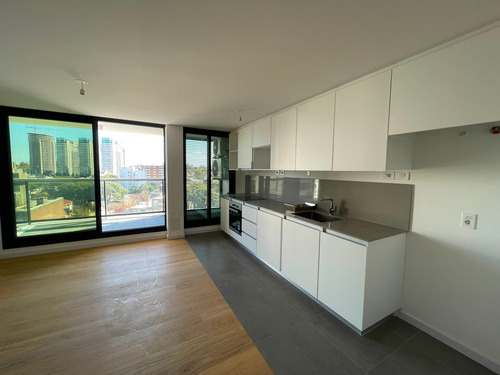 Imagen 1 de 15 de Apartamento 3 Dormitorios, 2 Baños Rambla Malvín - #907lyra