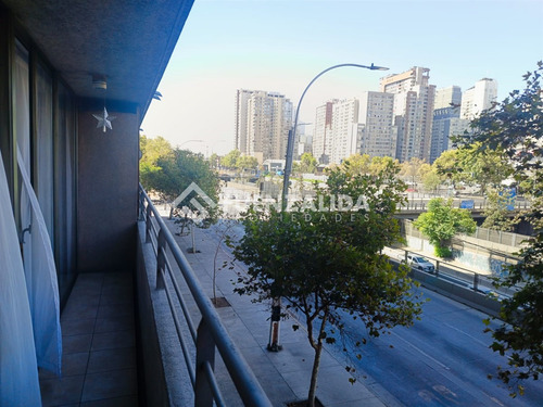Venta Departamento Santiago, Metro Santa Ana 1 Dormitorio