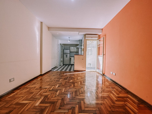 Departamento 3 Ambientes En Venta En Flores, Capital Federal