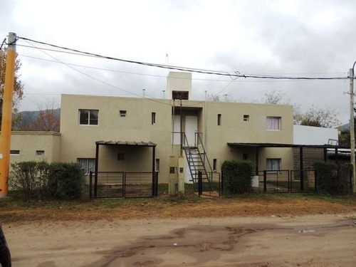 Imagen 1 de 10 de Departamento En Venta En Barrio Residencial Villa Kins