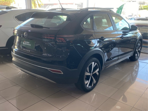 Volkswagen Nivus 1.0 200 TSI TOTAL FLEX HIGHLINE AUTOMÁTICO