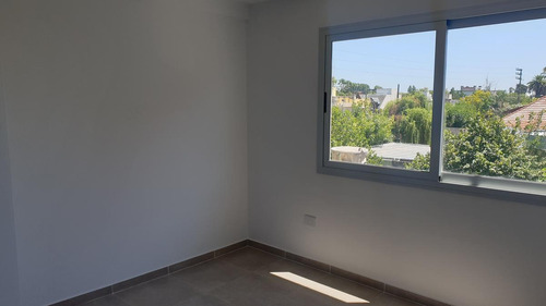 Imagen 6 de 6 de Venta De Departamento De 2 Ambientes En Ituzaingó Con Cochera Opcional