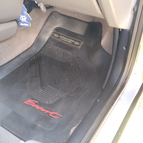 Ford Escort 1.8 Clx 5 p
