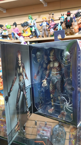 Figura Coleccionable The Predator Lab Escape Fugitive