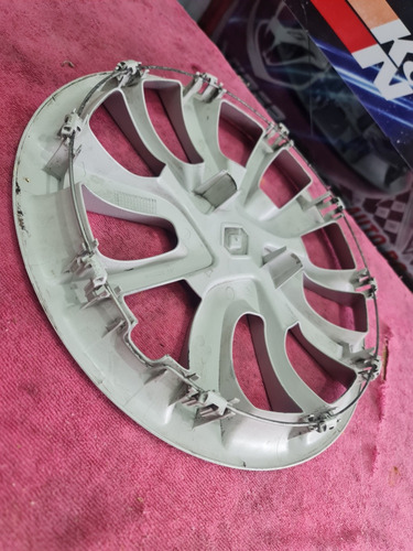 1 Tapon Copa Polvera De Renault Logan Original (Usado)