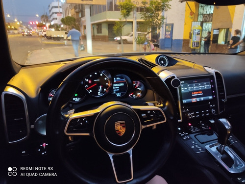 Imagen 8 de 12 de Porsche Cayenne Full