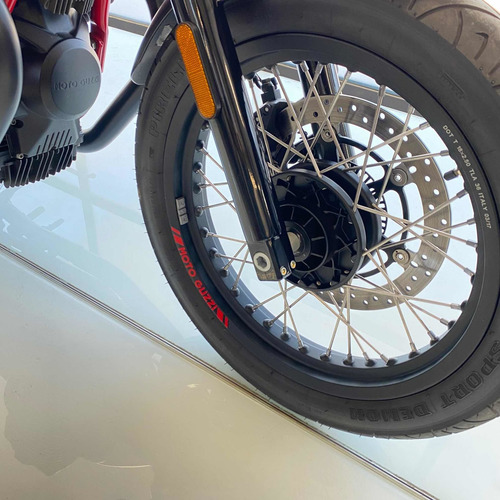 Imagen 9 de 14 de Moto Guzzi V7 Racer