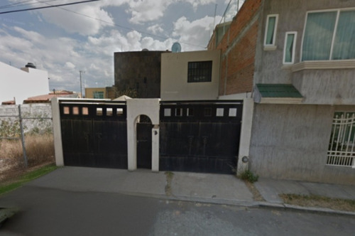 Casa En Venta Batalla De Atenquique Reforma Morelia, Michoacan/ Recuperacion Bancaria Laab1