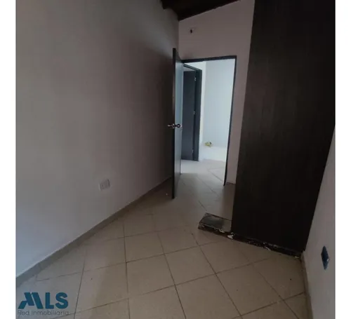 Apartamento De 3 Niveles(mls#243958)