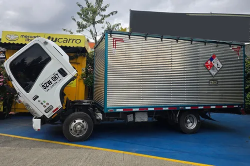 Chevrolet Nnr Furgon Diesel 2012